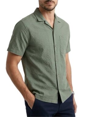 GAP Men's Short Sleeve Textured Button Shirt Sage Green Size Large 100% Cotton